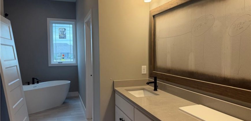 Homes for Sale in Kansas City, MO 64155 | 2806 NE 102nd Street