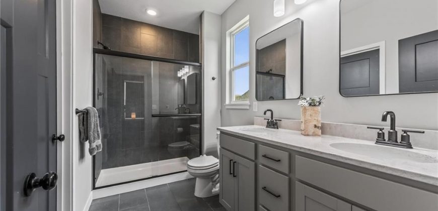 Homes for Sale in Kansas City, MO 64154 | 3925 NW 95th Terrace