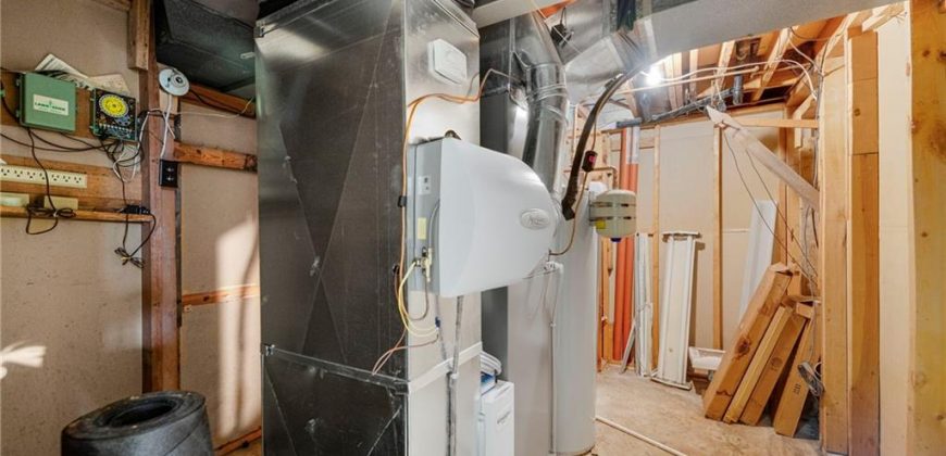 Homes for Sale in Kansas City, MO 64116 | 513 NW Briarcliff Road