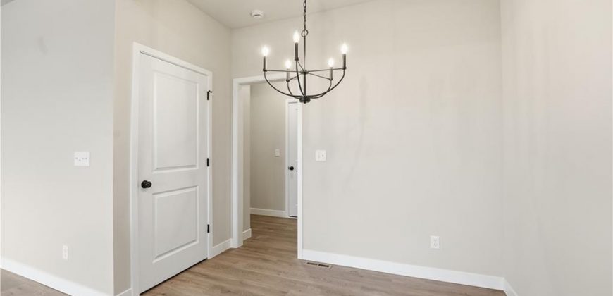 Homes for Sale in Kansas City, MO 64154 | 3036 NW 95th Terrace