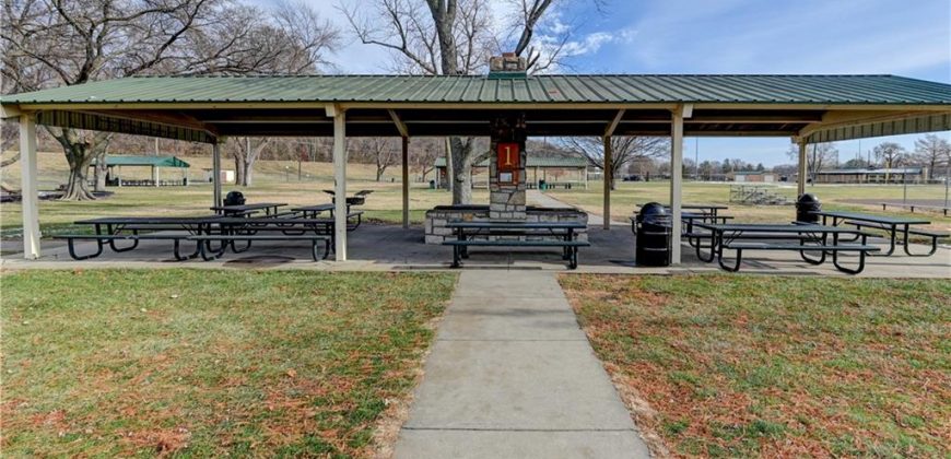 Homes for Sale in North Kansas City, MO 64116 | 3002  Howell Street