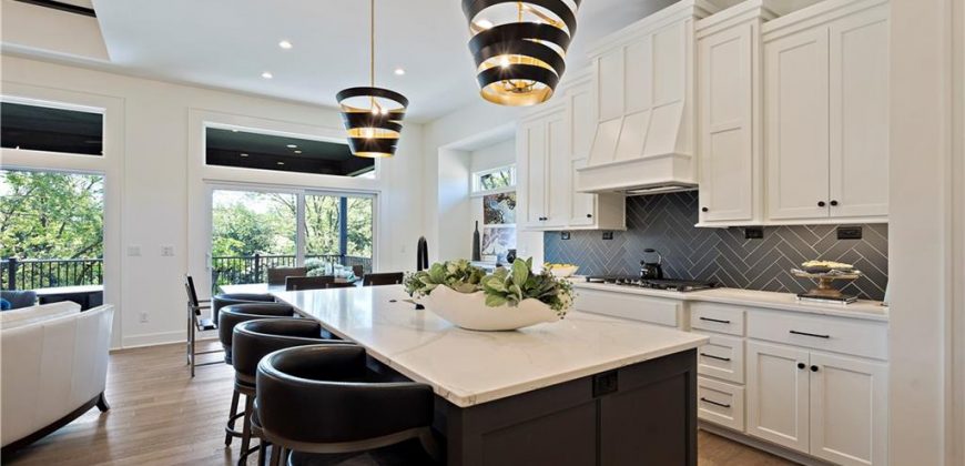 Homes for Sale in Kansas City, MO 64151 | 4921 NW 70th Terrace