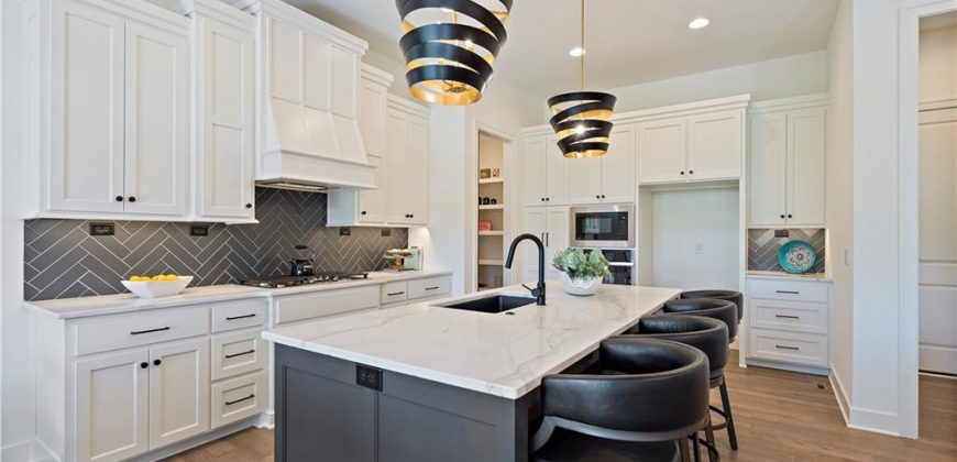 Homes for Sale in Kansas City, MO 64151 | 4921 NW 70th Terrace