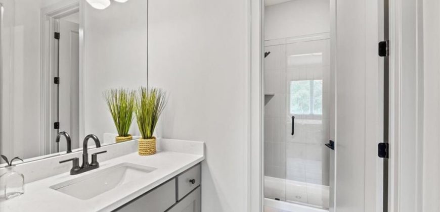 Homes for Sale in Kansas City, MO 64151 | 6101 NW 58th Street