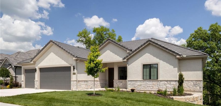 Homes for Sale in Parkville, MO 64152 | 8200  Westlake Drive