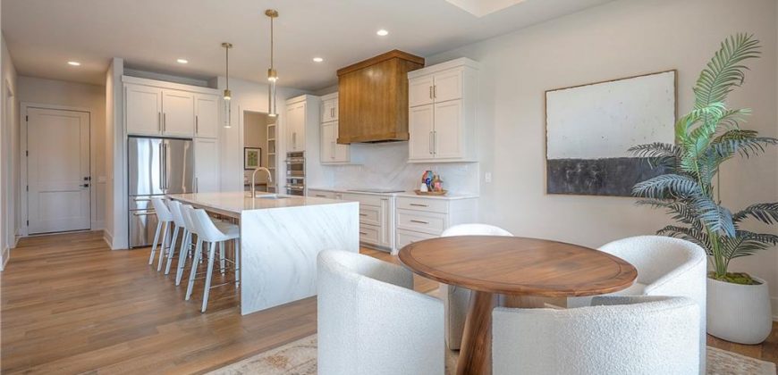 Homes for Sale in Parkville, MO 64152 | 8200  Westlake Drive