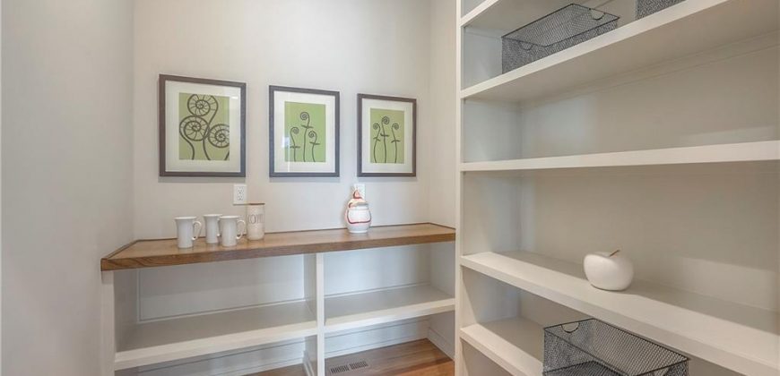 Homes for Sale in Parkville, MO 64152 | 8200  Westlake Drive