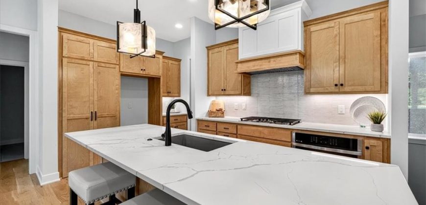 Homes for Sale in Kansas City, MO 64151 | 4912 NW 70th Terrace