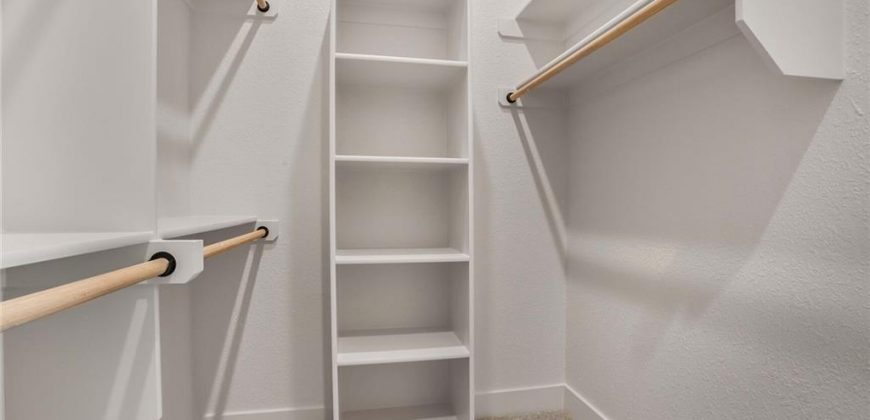 Homes for Sale in Parkville, MO 64152 | 7050 NW Yulich Court