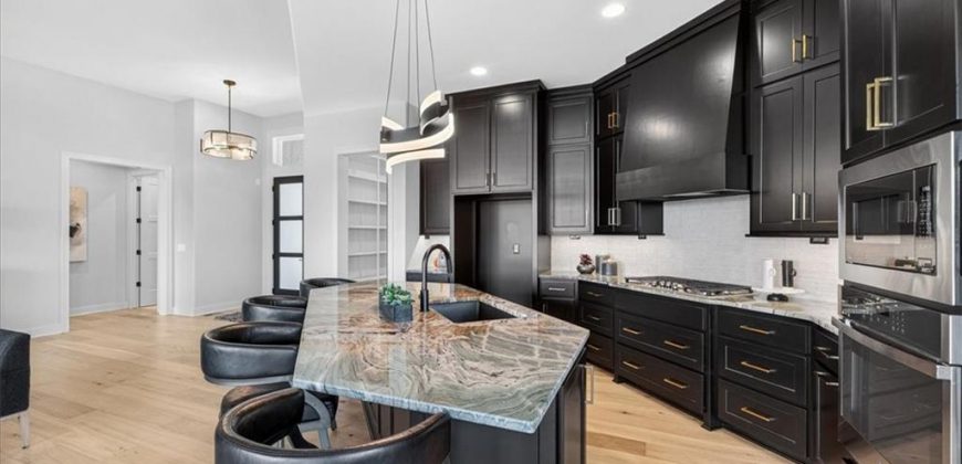 Homes for Sale in Kansas City, MO 64151 | 5907 N Lucerne Avenue