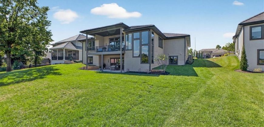 Homes for Sale in Kansas City, MO 64151 | 5907 N Lucerne Avenue