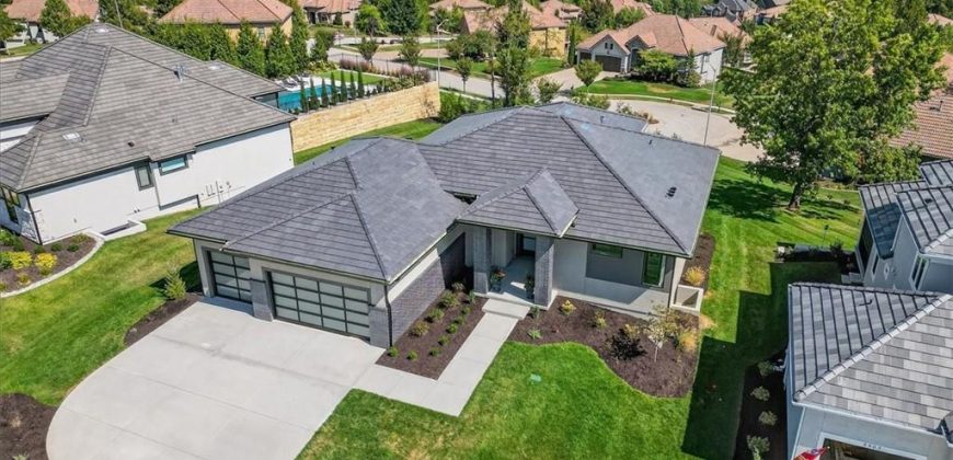 Homes for Sale in Kansas City, MO 64151 | 5907 N Lucerne Avenue