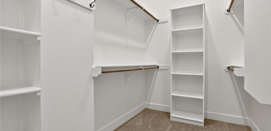 Homes for Sale in Parkville, MO 64152 | 13670 NW 71st Street