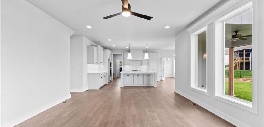 Homes for Sale in Kansas City, MO 64157 | 7601 NE 103rd Terrace