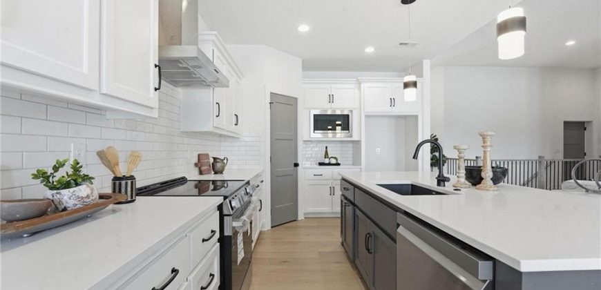 Homes for Sale in Kansas City, MO 64153 | 8215 NW 89th Terrace