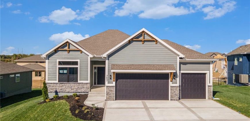 Homes for Sale in Kansas City, MO 64157 | 7602 NE 103rd Street