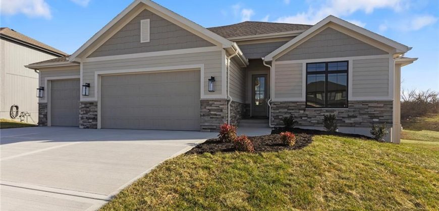 Homes for Sale in Kearney, MO 64060 | 13541 NE 114th Place