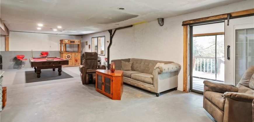 Homes for Sale in Platte City, MO 64079 | 1216  Hampton Drive