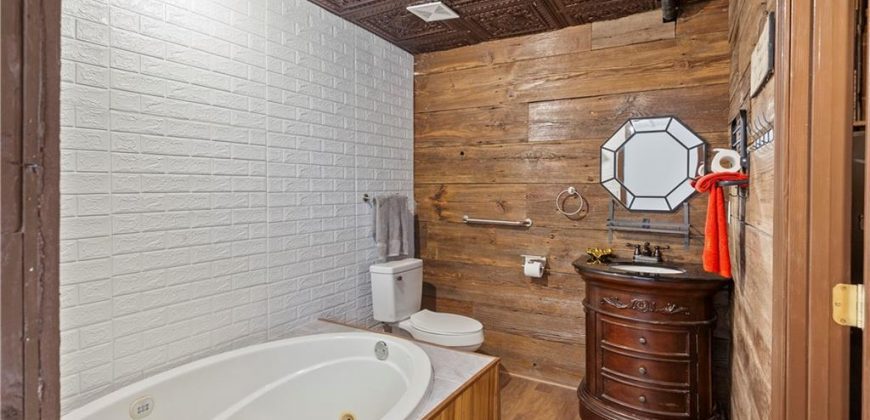 Homes for Sale in Platte City, MO 64079 | 1216  Hampton Drive