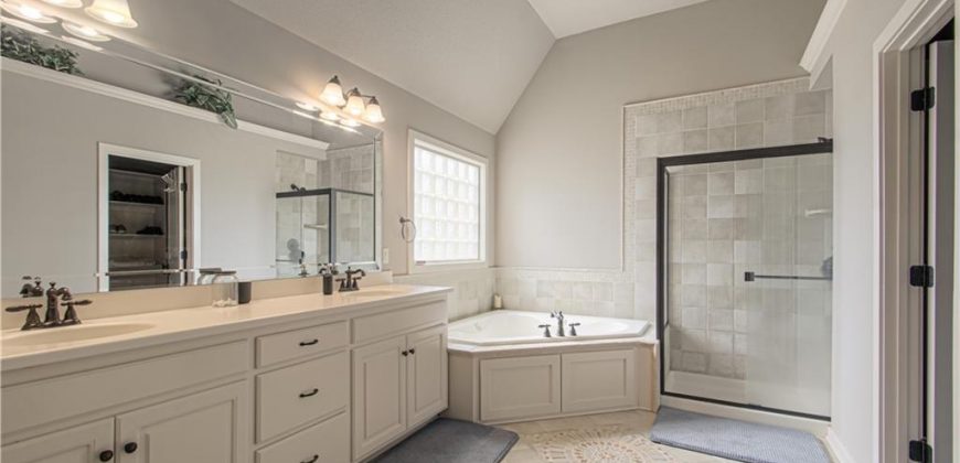 Homes for Sale in Kansas City, MO 64156 | 9103 N Bales Avenue