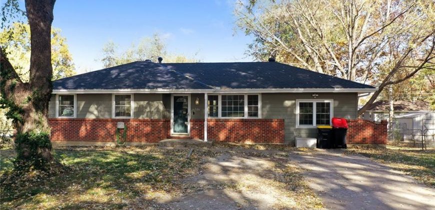 Homes for Sale in Excelsior Springs, MO 64024 | 106  Helen Street