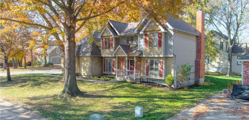 Homes for Sale in Gladstone, MO 64119 | 116  The Woodlands Drive