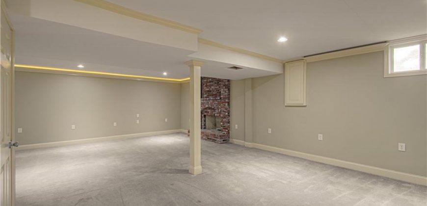 Homes for Sale in Gladstone, MO 64119 | 116  The Woodlands Drive