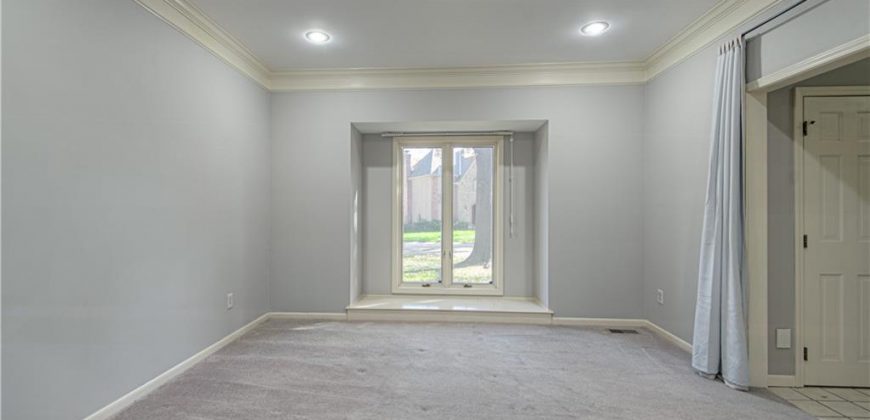 Homes for Sale in Gladstone, MO 64119 | 116  The Woodlands Drive