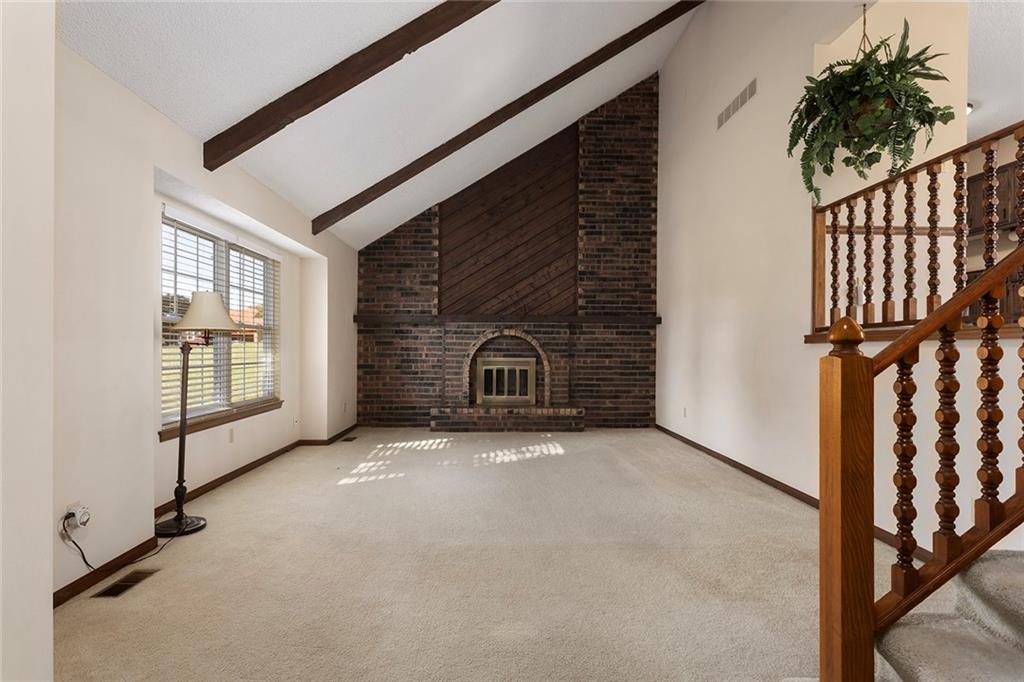 Homes for Sale in Liberty, MO 64068 | 2120  Pin Oak Drive