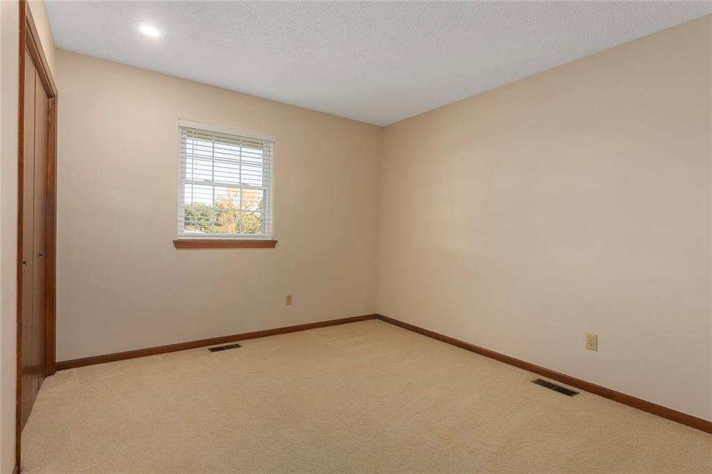 Homes for Sale in Liberty, MO 64068 | 2120  Pin Oak Drive