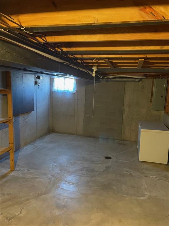 Homes for Sale in Liberty, MO 64068 | 2120  Pin Oak Drive