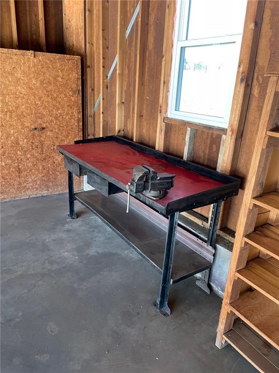 Homes for Sale in Liberty, MO 64068 | 2120  Pin Oak Drive