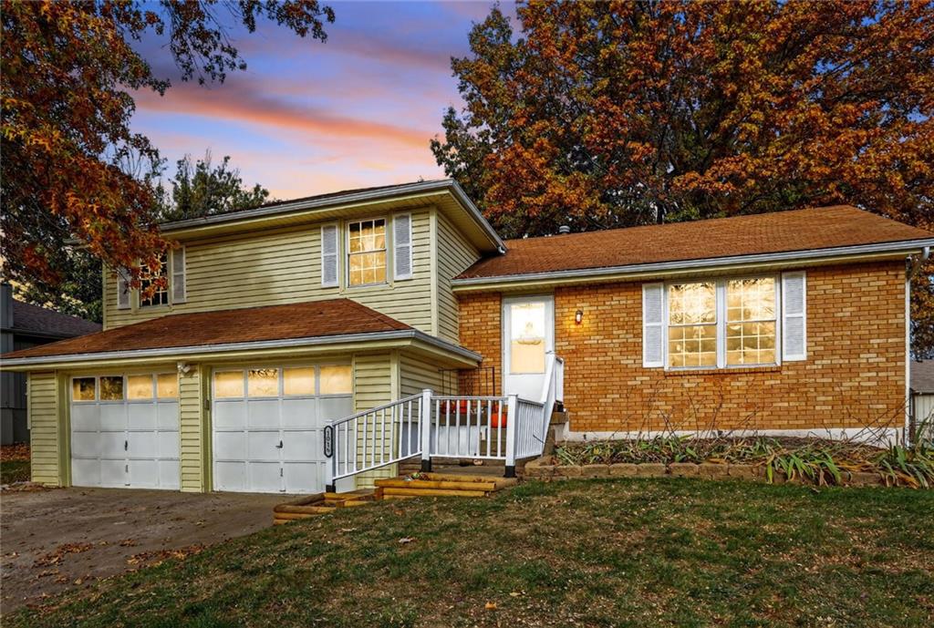 Homes for Sale in Kansas City, MO 64155 | 1016 NE 104 Terrace