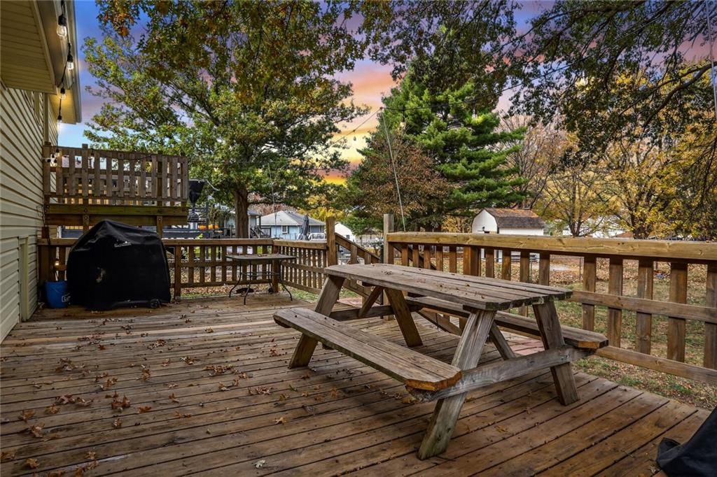 Homes for Sale in Kansas City, MO 64155 | 1016 NE 104 Terrace