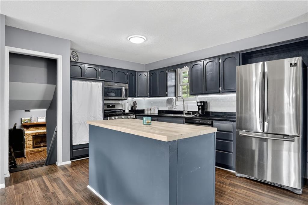 Homes for Sale in Kansas City, MO 64155 | 1016 NE 104 Terrace