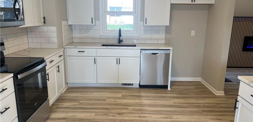 Homes for Sale in Pleasant Valley, MO 64068 | 8702 N Linda Lane