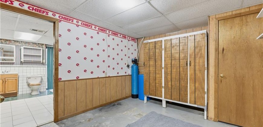 Homes for Sale in Kansas City, MO 64164 | 12703 N Robinhood Lane