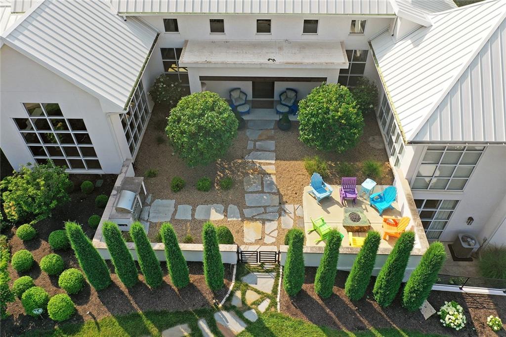 Homes for Sale in Parkville, MO 64152 | 6949  Watson’s Country Lane