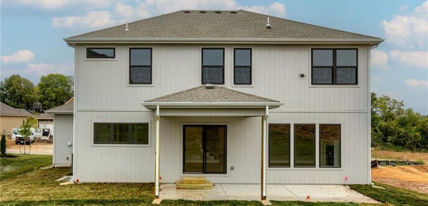 Homes for Sale in Liberty, MO 64068 | 1989  Longview Drive