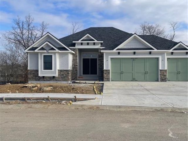 Homes for Sale in Kansas City, MO 64157 | 8841 N KENTUCKY Avenue