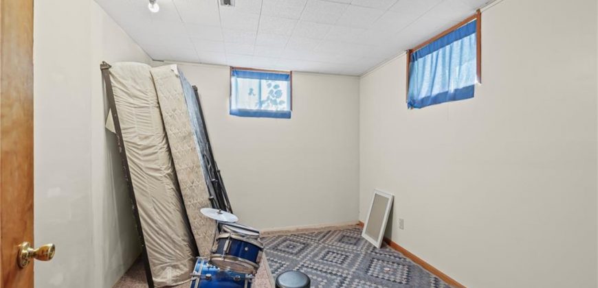 Homes for Sale in Smithville, MO 64089 | 702  Quincy Boulevard