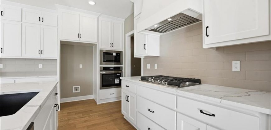 Homes for Sale in Kansas City, MO 64157 | 7509 NE 103rd Terrace