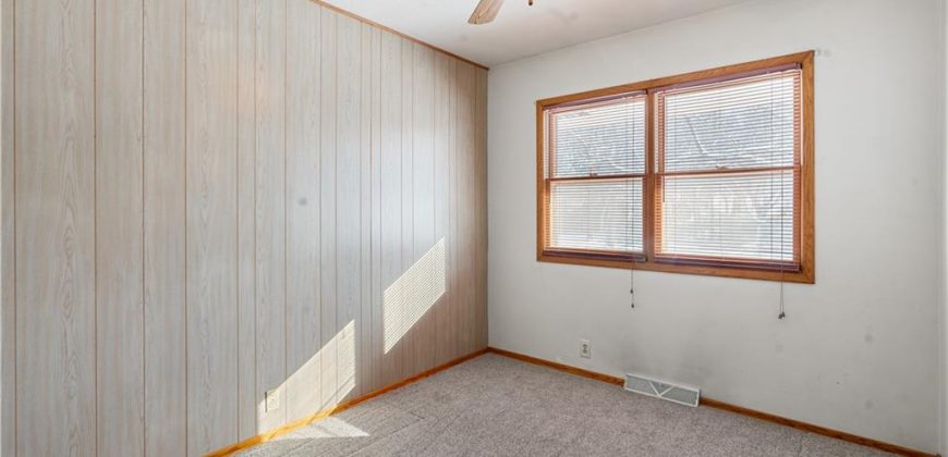 Homes for Sale in Pleasant Valley, MO 64068 | 7019 N Elm Street