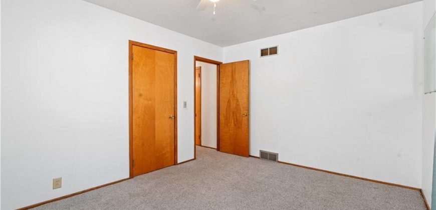 Homes for Sale in Pleasant Valley, MO 64068 | 7019 N Elm Street