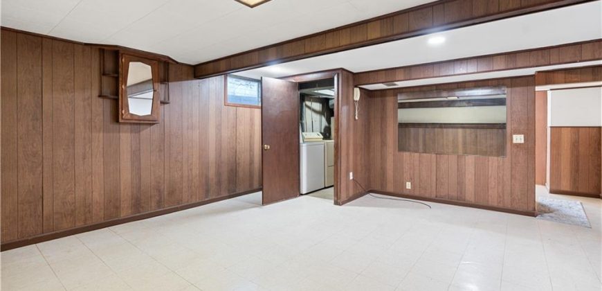 Homes for Sale in Pleasant Valley, MO 64068 | 7019 N Elm Street