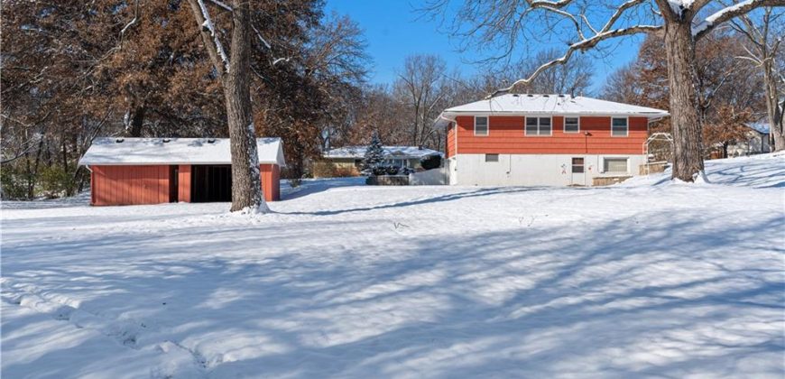 Homes for Sale in Pleasant Valley, MO 64068 | 7019 N Elm Street