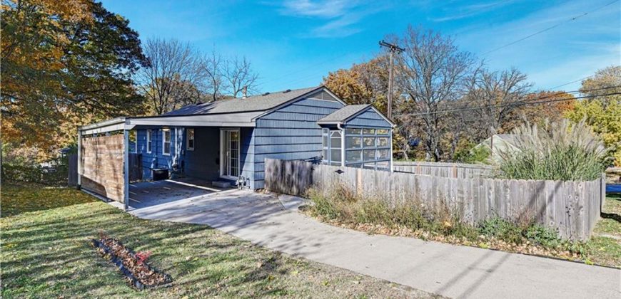 Homes for Sale in Kansas City, MO 64116 | 657 NE Russell Road