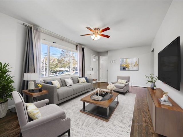 Homes for Sale in Kansas City, MO 64116 | 657 NE Russell Road