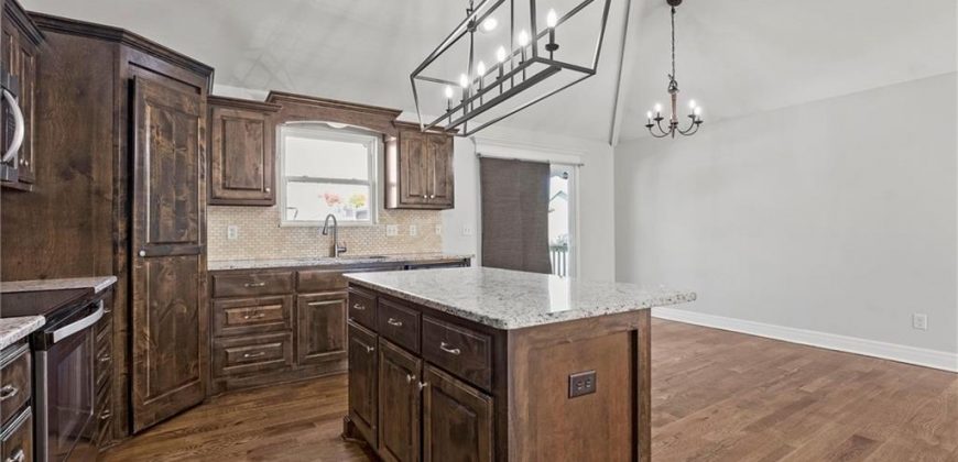 Homes for Sale in Smithville, MO 64089 | 1006  Buttercup Street