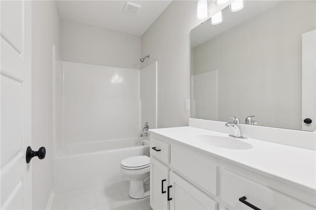 Homes for Sale in Kearney, MO 64060 | 1300  Melissa Court